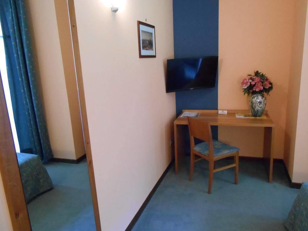 Cagnola Hotel Schianno